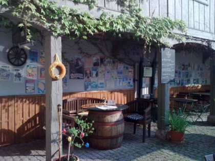 照片: Taverne "Zum 11. Gebot"