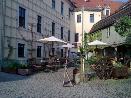 照片: Taverne "Zum 11. Gebot"